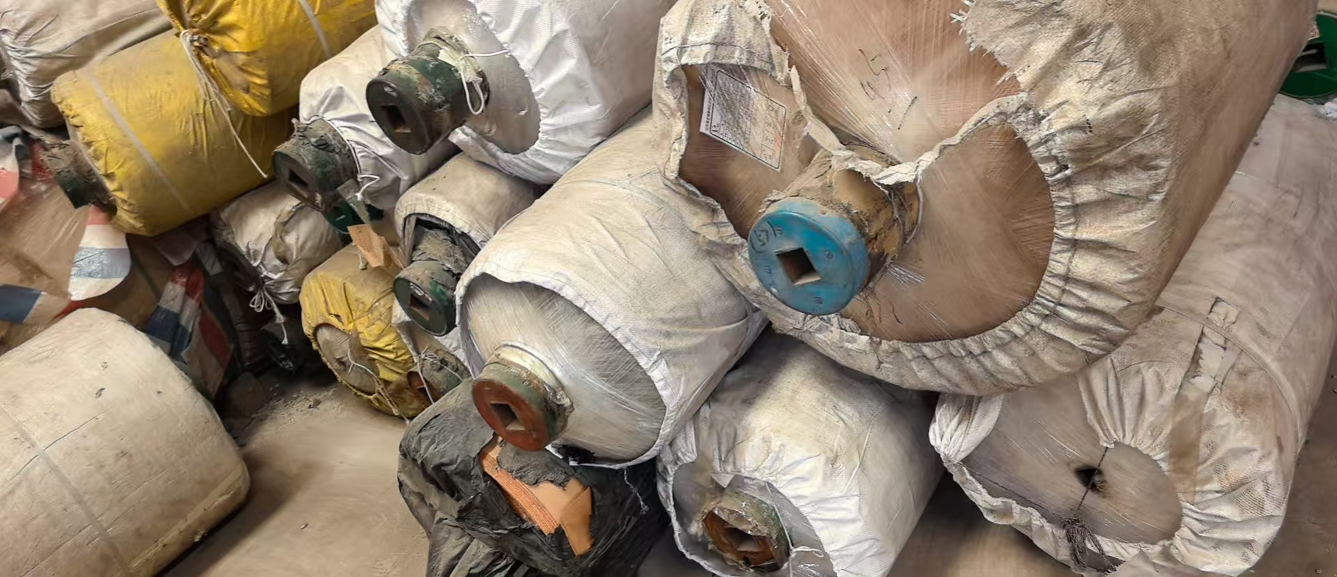Heavy duty packaging canvas